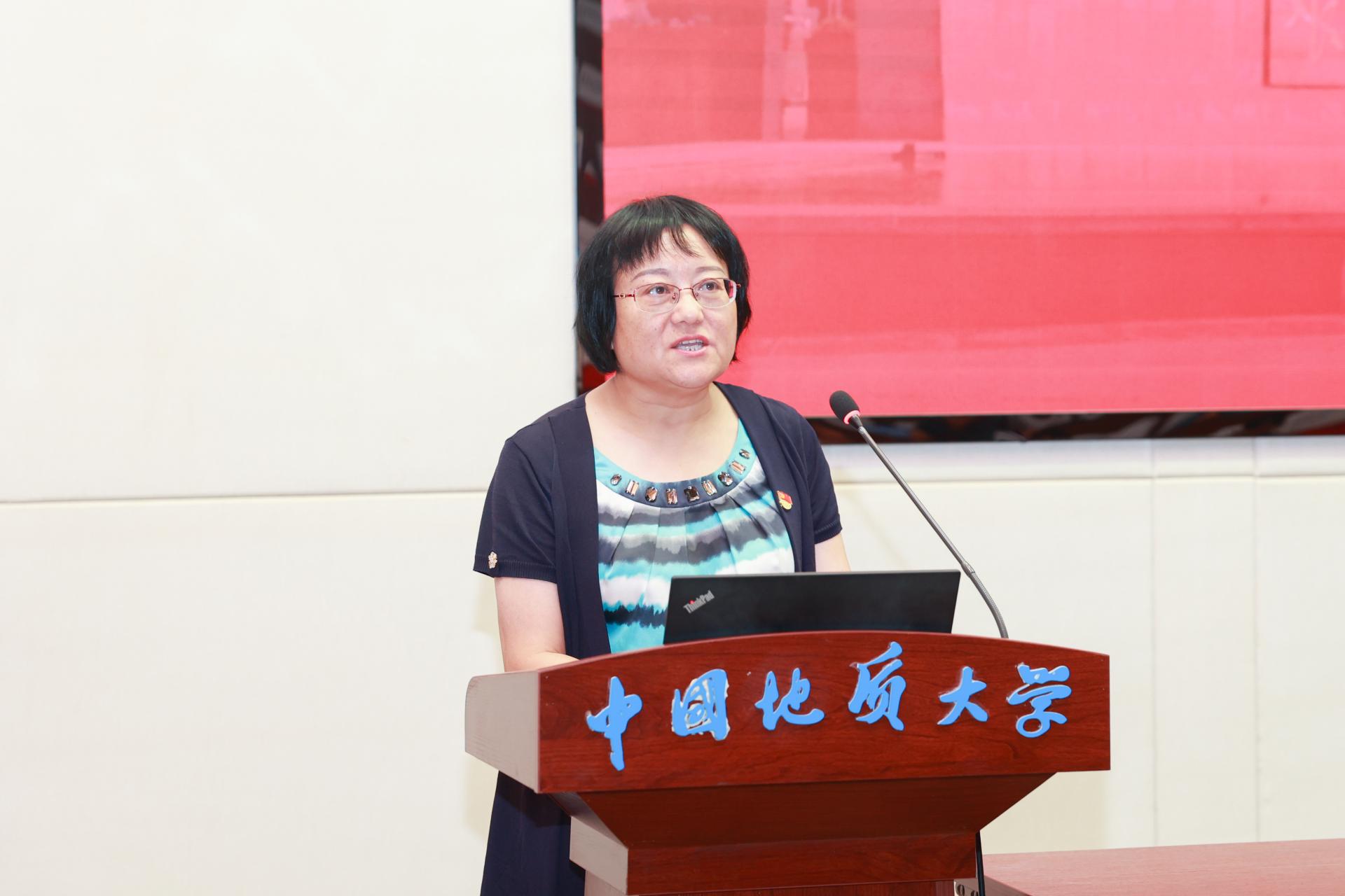 伟德源自英国始于1946