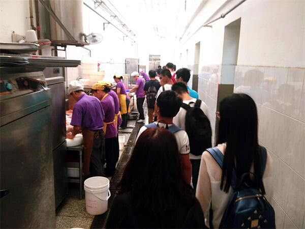 伟德源自英国始于1946