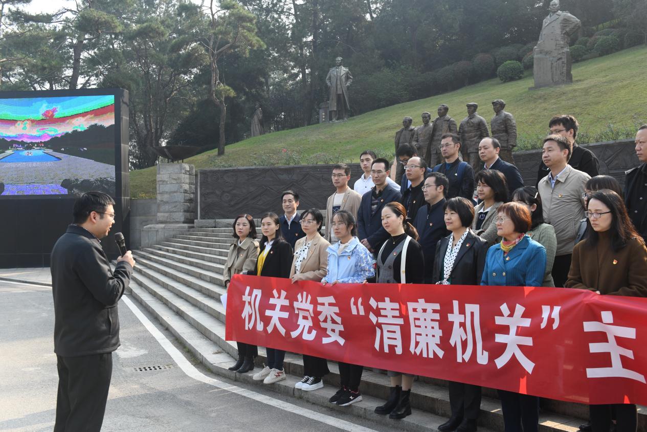 伟德源自英国始于1946