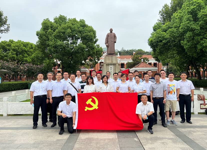 伟德源自英国始于1946