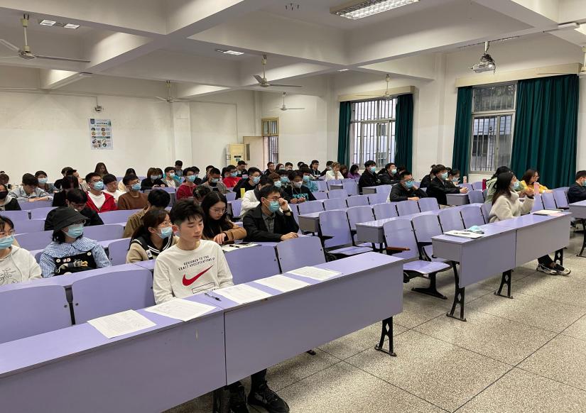 伟德源自英国始于1946